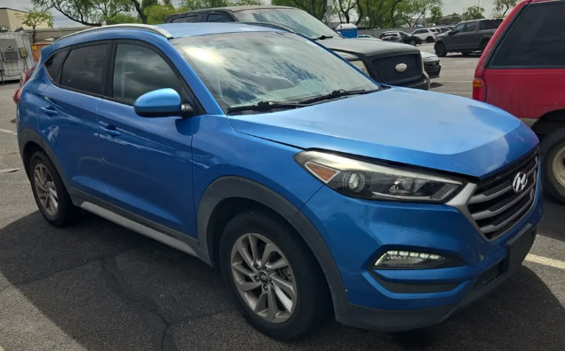 Used 2017 Hyundai Tucson SE w/ SE Popular Package 02