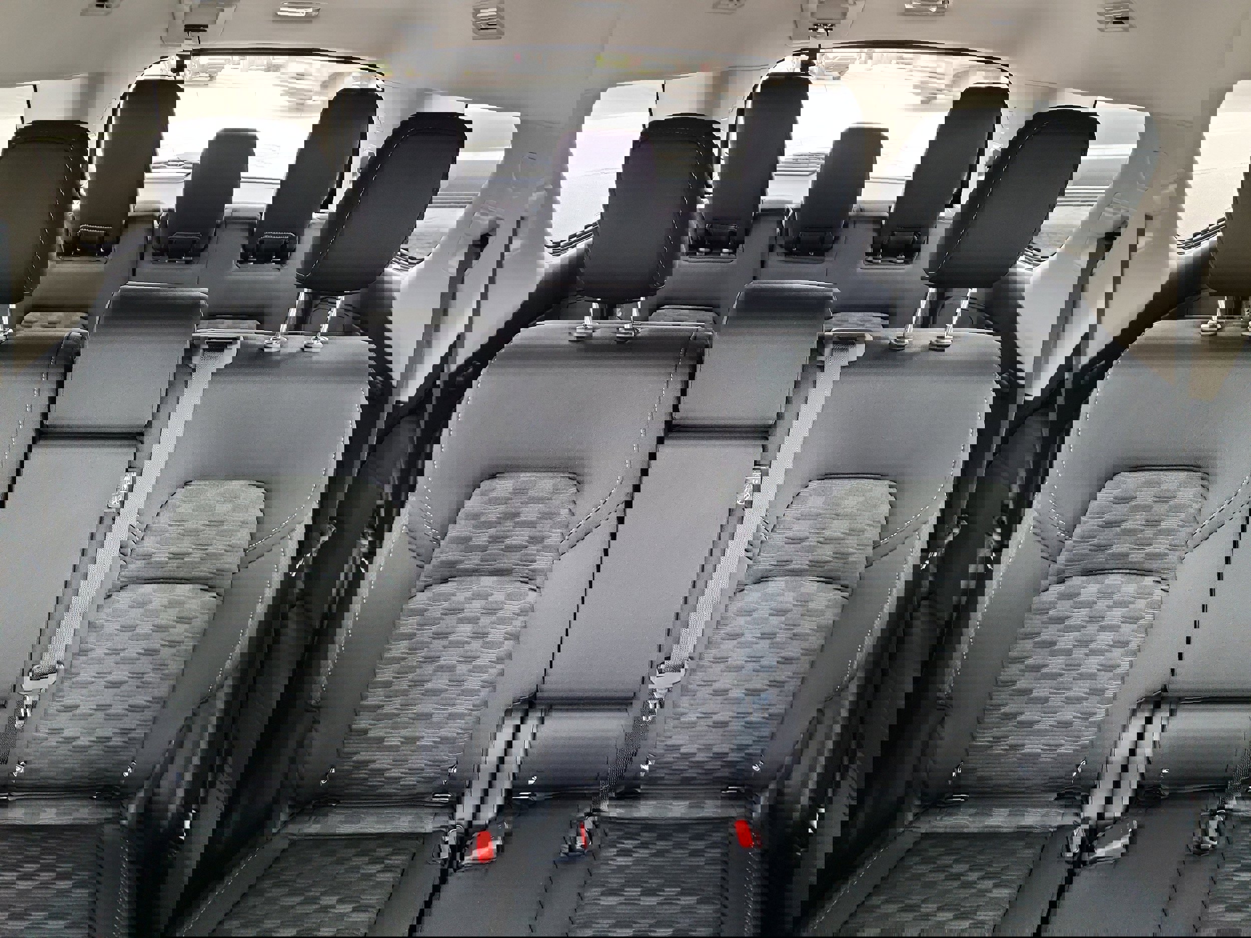 New 2025 Nissan Pathfinder SV image 21