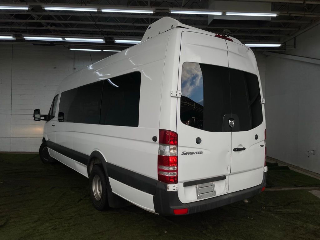 Used 2008 Dodge Sprinter 3500 w/ Window Group Iv Fixed Glass image 3