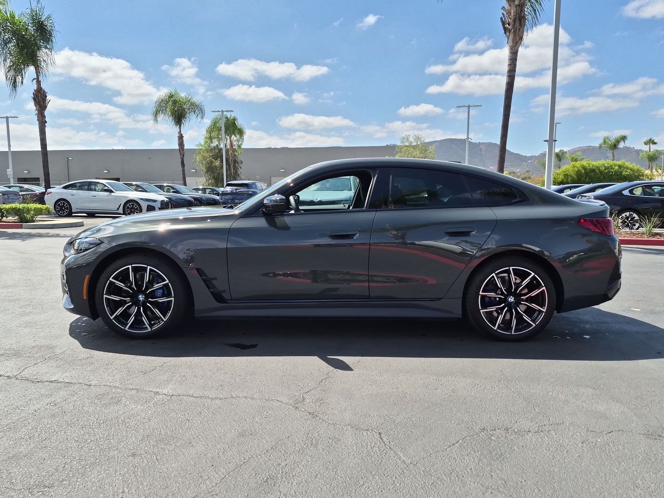 Used 2025 BMW i4 xDrive40i w/ M Sport Package AWD/4WD image 7