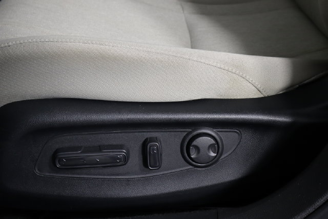 Used 2024 Honda Accord EX image 18