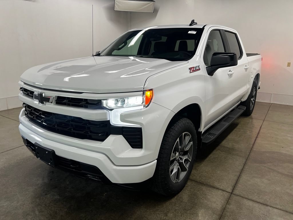 New 2026 Chevrolet Silverado 1500 RST w/ Convenience Package II AWD/4WD image 10