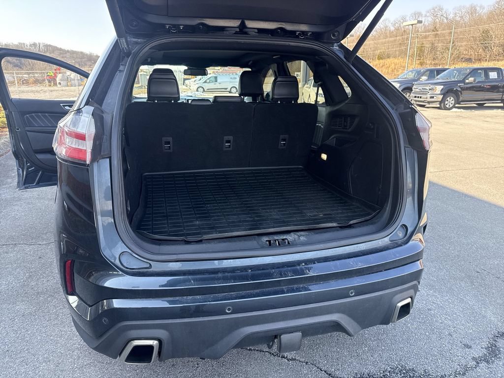 Used 2022 Ford Edge ST w/ Equipment Group 401A AWD/4WD image 43