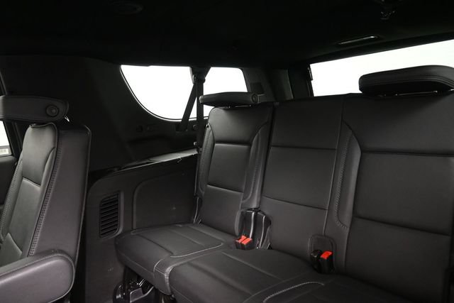 Used 2025 GMC Yukon XL Denali AWD/4WD image 19