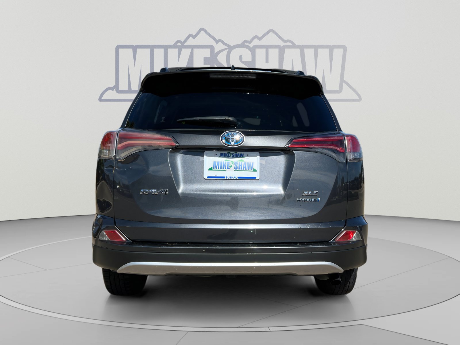 Used 2016 Toyota RAV4 XLE AWD/4WD image 4