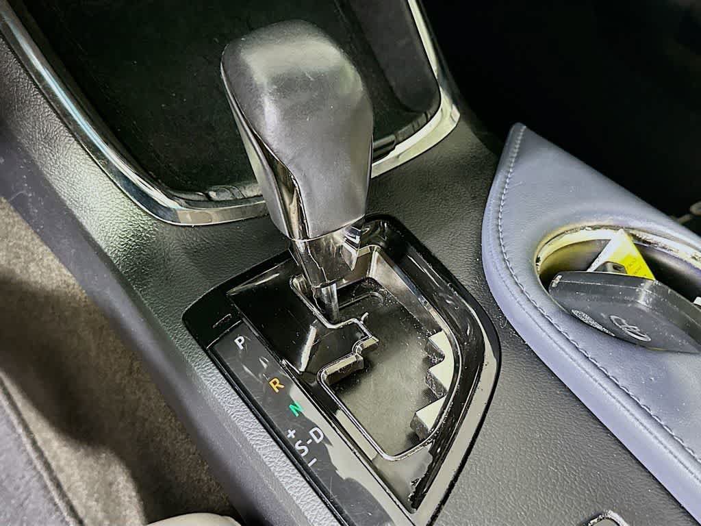 Used 2013 Toyota Avalon Limited FWD image 19