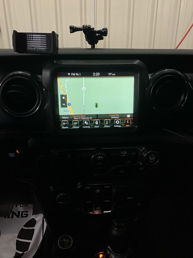 Used 2023 Jeep Wrangler Sport image 16