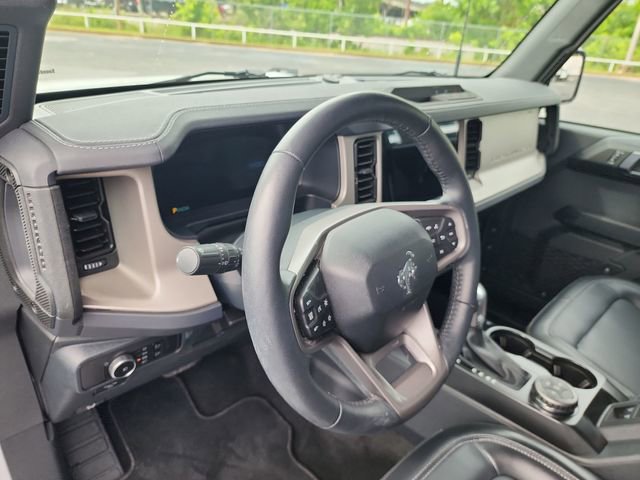 Used 2025 Ford Bronco Outer Banks AWD/4WD image 10