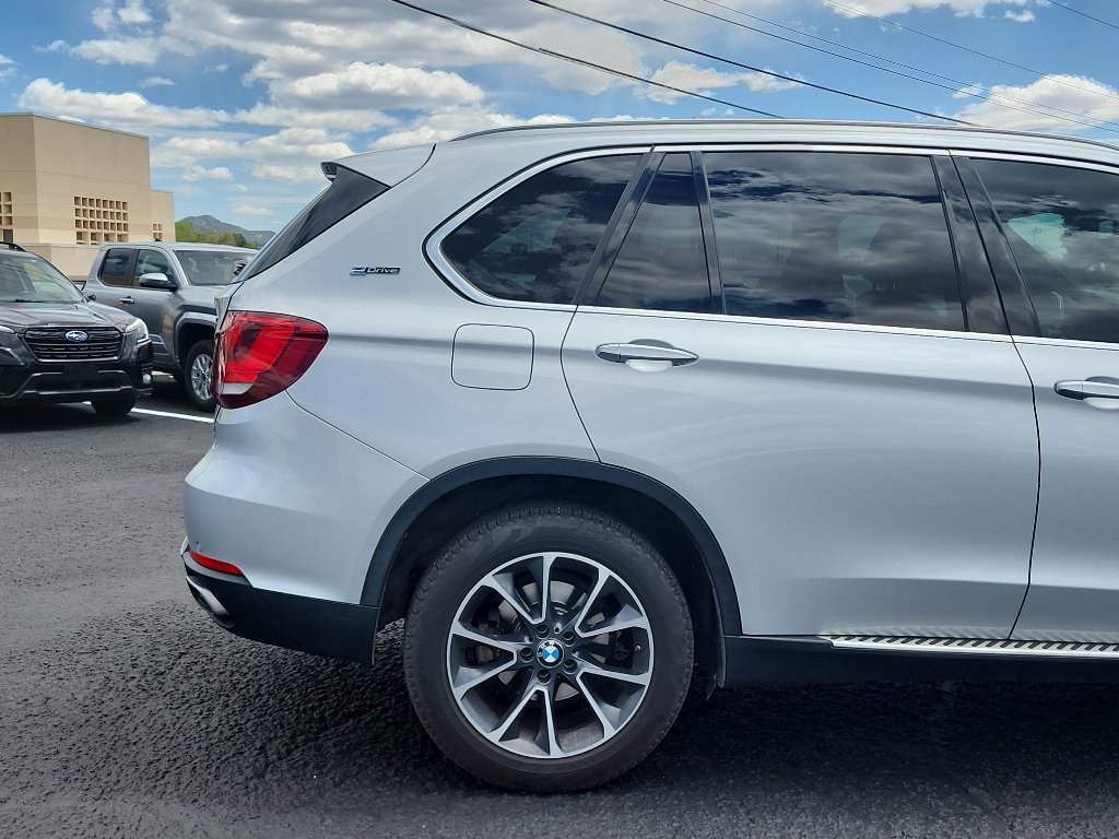 Used 2017 BMW X5 xDrive40e AWD/4WD image 5