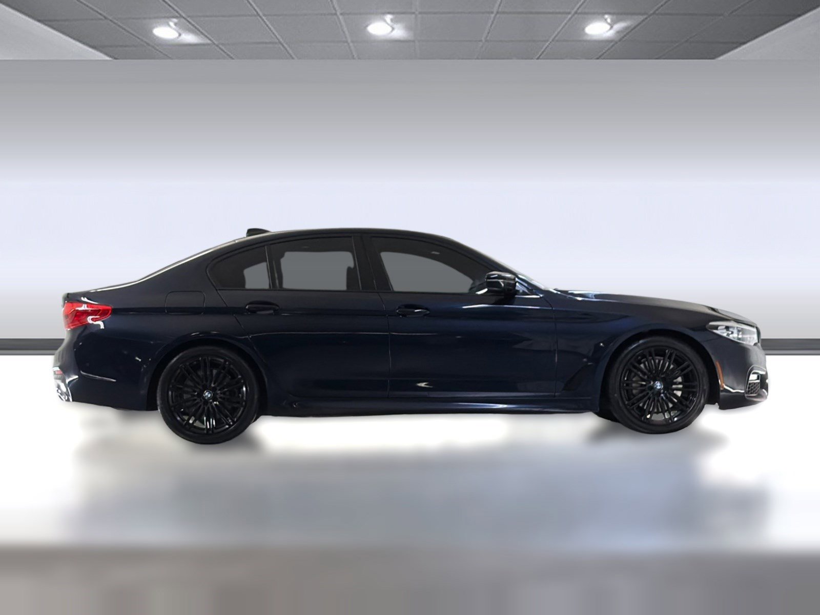 Used 2019 BMW 540i w/ M Sport Package RWD image 8