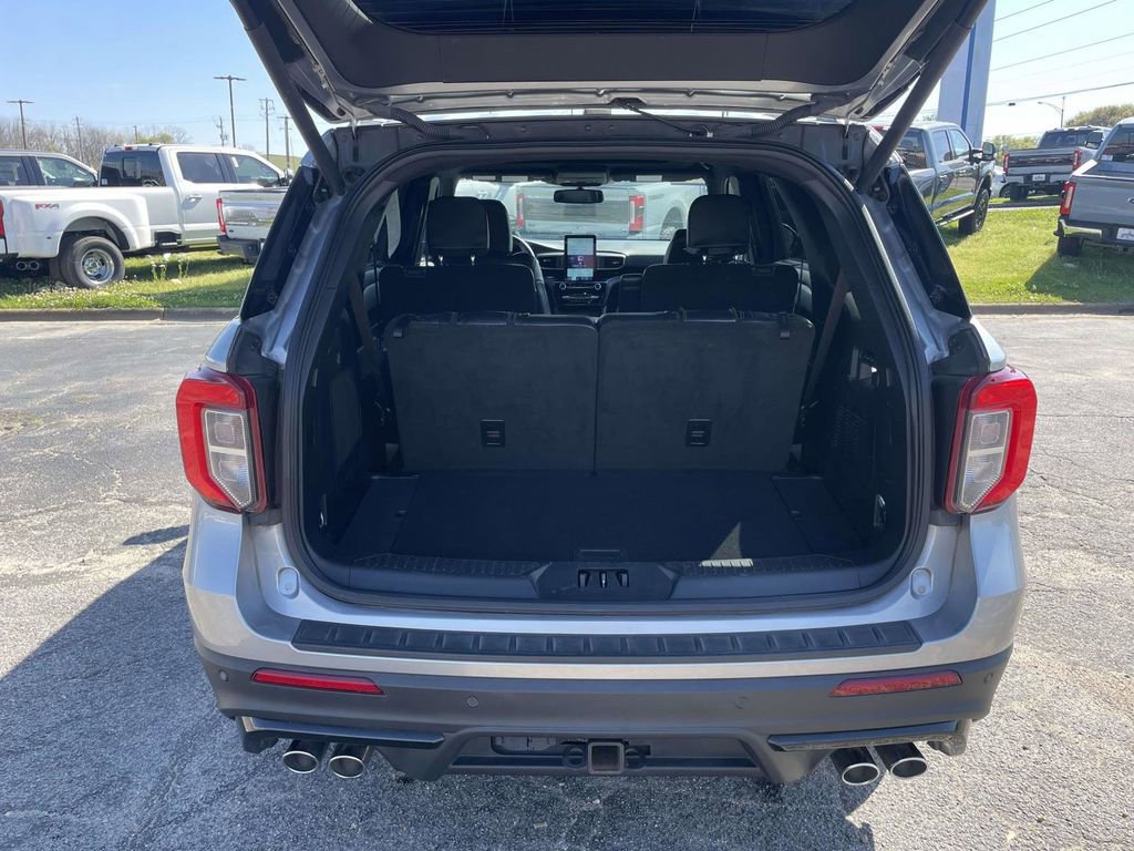 Certified 2023 Ford Explorer ST w/ Equipment Group 401A image 10