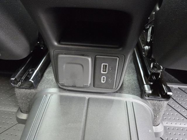 New 2026 Chevrolet TrailBlazer LT w/ Convenience Package AWD/4WD image 17