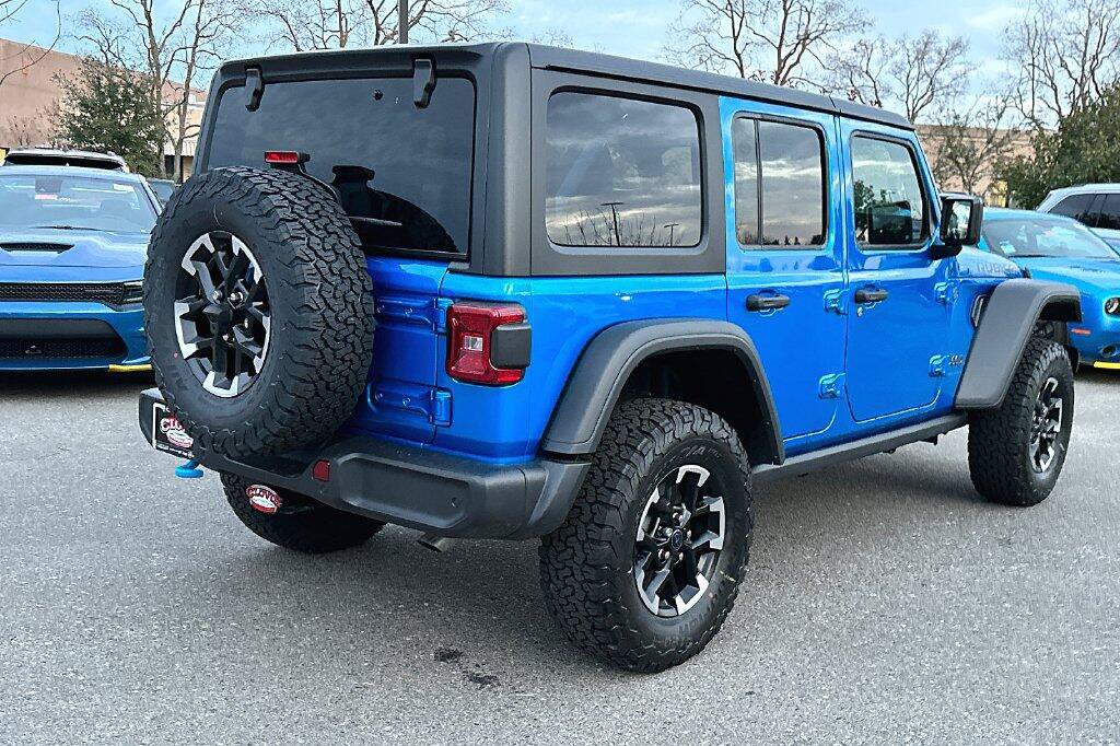 New 2024 Jeep Wrangler Unlimited Rubicon 4xe w/ Technology Group AWD/4WD image 4