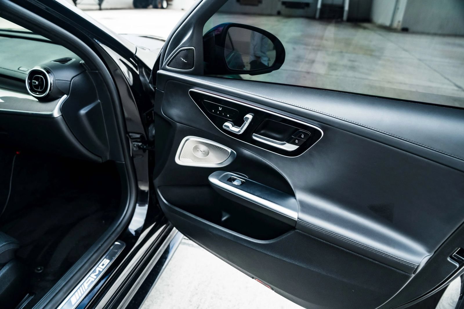 Used 2024 Mercedes-Benz C 36 AMG S image 39