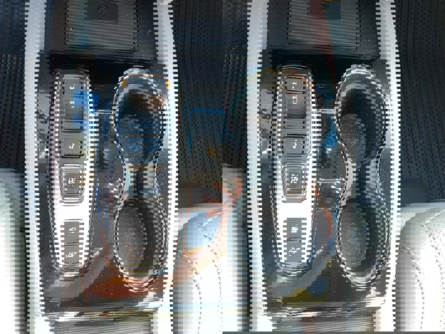 Used 2021 Honda Pilot Elite image 23