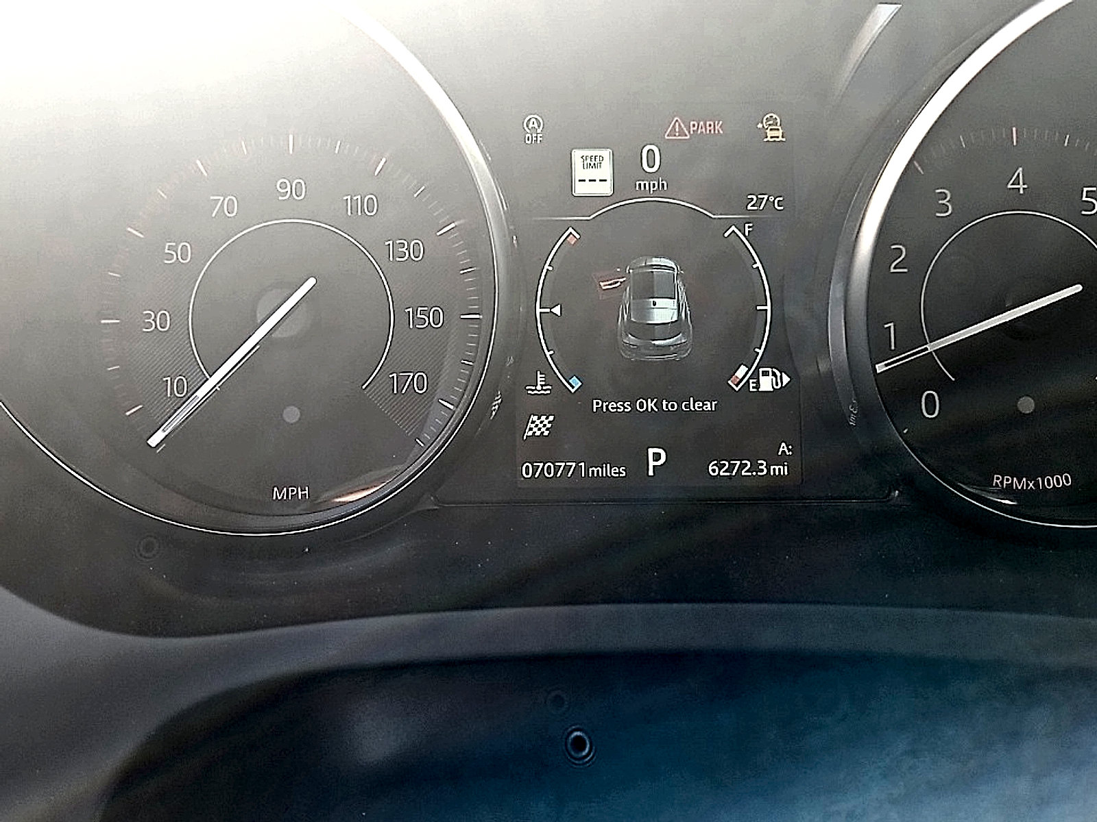 Used 2020 Jaguar E-PACE SE AWD/4WD image 6