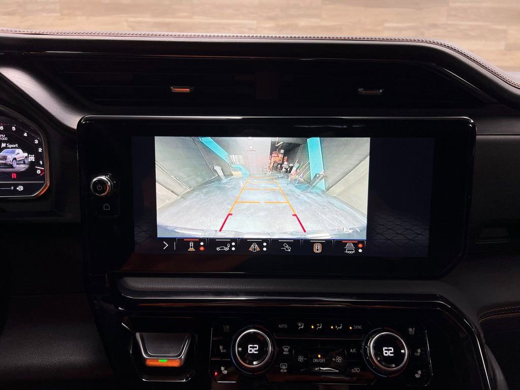 Used 2024 GMC Sierra 1500 AT4 w/ Technology Package image 10