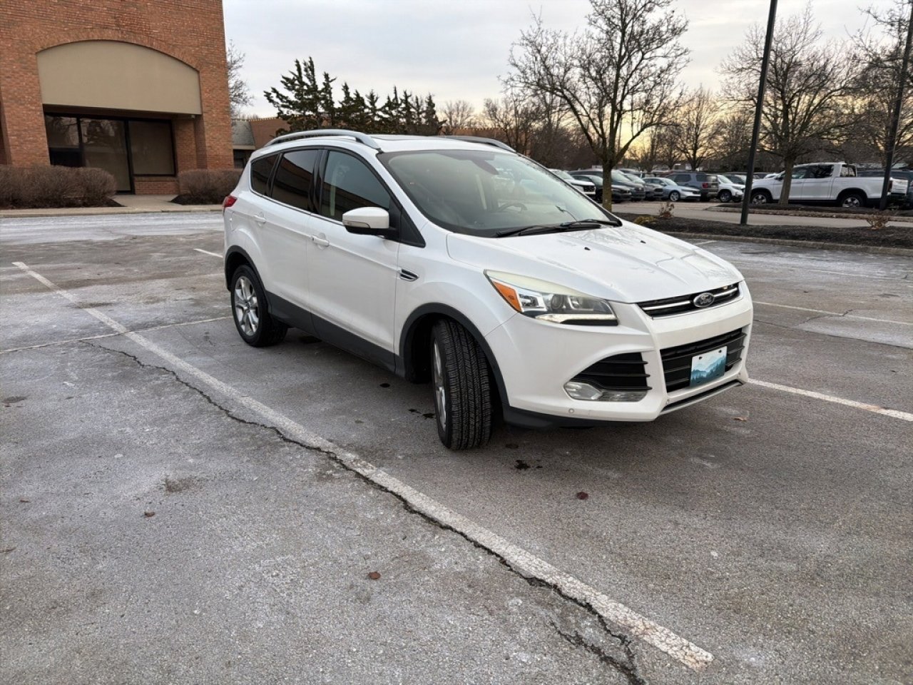 Used 2015 Ford Escape Titanium w/ Equipment Group 301A image 9