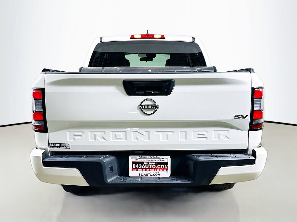 Used 2023 Nissan Frontier SV RWD image 6