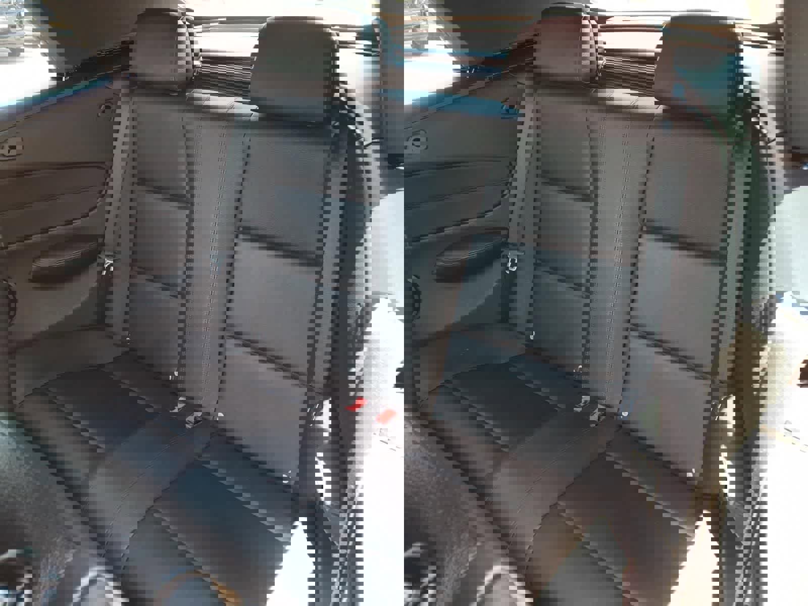 Used 2011 BMW 128i Convertible image 14