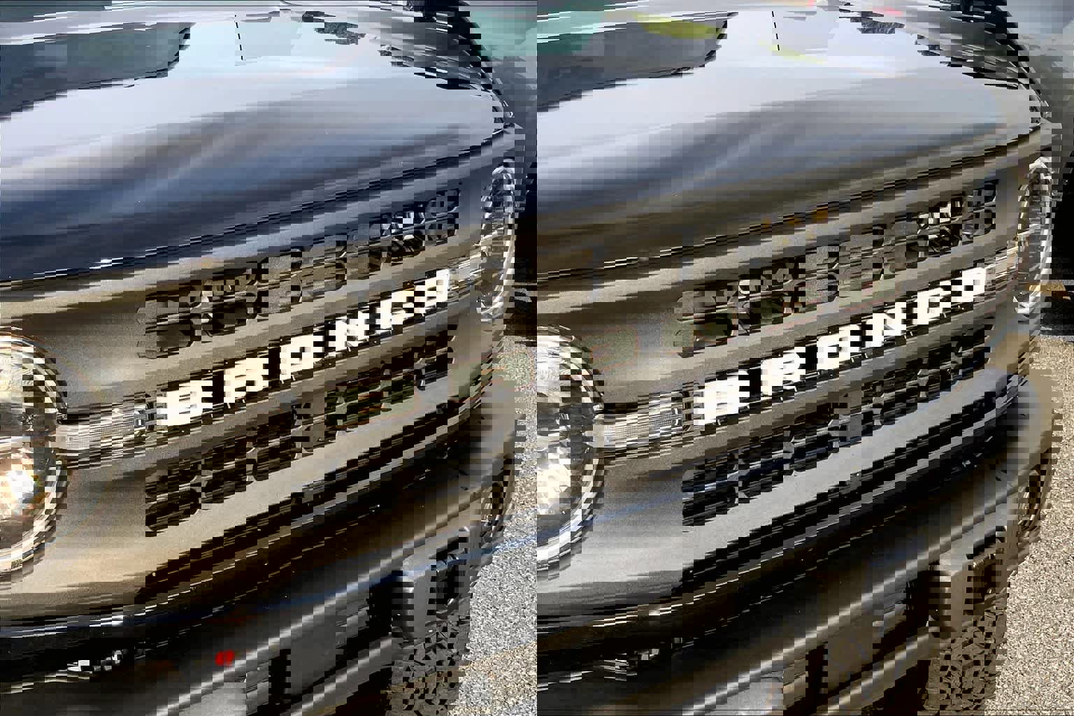 Used 2022 Ford Bronco Black Diamond image 29