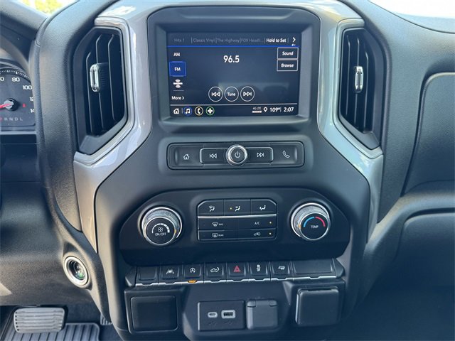 Used 2022 Chevrolet Silverado 1500 Custom image 21