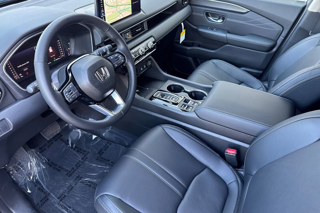 New 2026 Honda Pilot Touring image 10