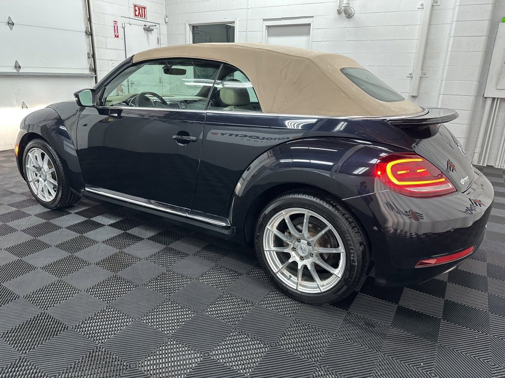 Used 2019 Volkswagen Beetle 2.0T Final Edition SEL image 7