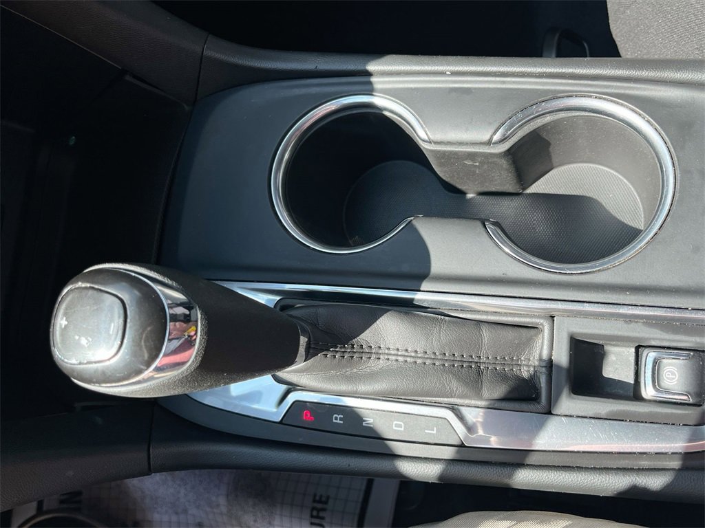 Used 2020 Chevrolet Equinox LS image 21