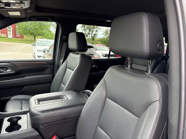 Used 2023 Chevrolet Tahoe Z71 w/ Z71 Off-Road Package AWD/4WD image 9