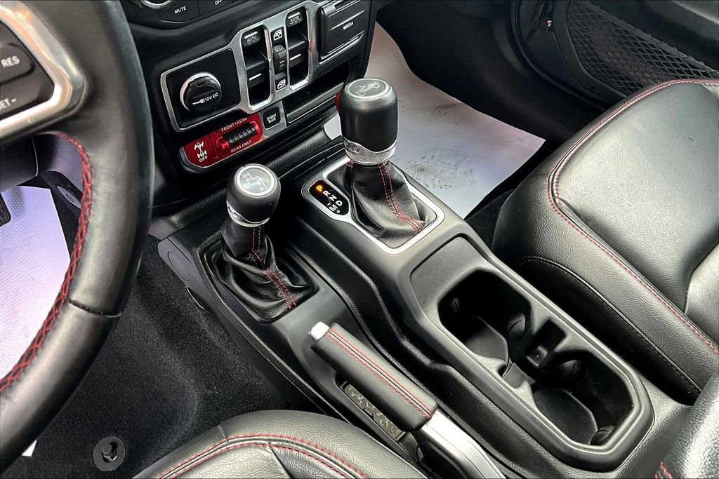 Used 2019 Jeep Wrangler Unlimited Rubicon w/ Dual Top Group image 16
