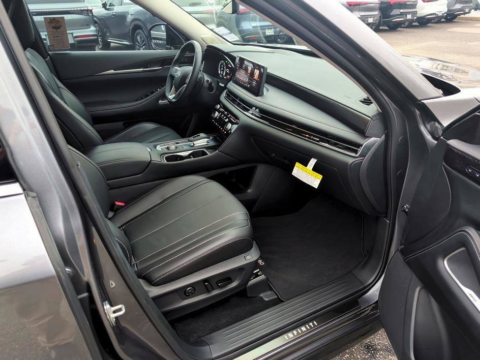 Certified 2025 INFINITI QX60 Sensory w/ Vision Package image 12