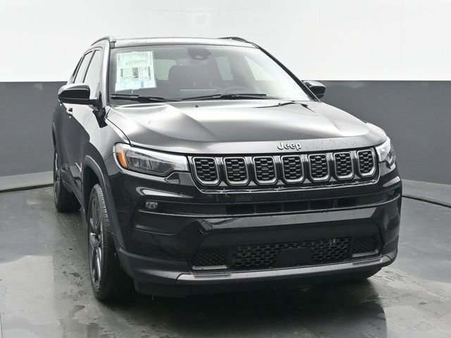 New 2026 Jeep Compass Latitude w/ Sun and Sound Group image 8