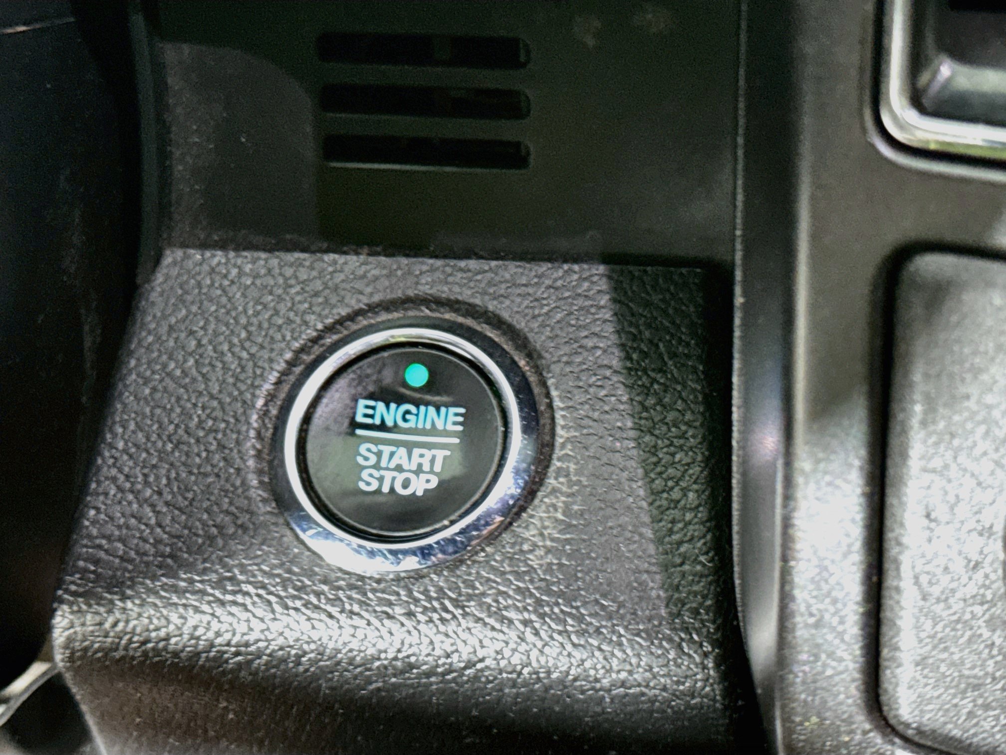 Used 2020 Ford Expedition Limited w/ Texas Edition Package RWD image 19