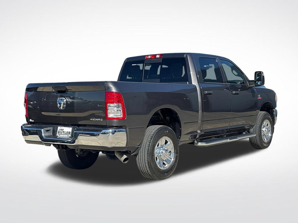 Used 2024 RAM 2500 Tradesman w/ Chrome Appearance Group AWD/4WD image 9