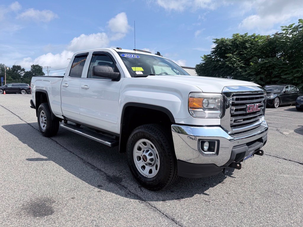 Used 2015 GMC Sierra 2500 SLE w/ SLE Preferred Package AWD/4WD image 8