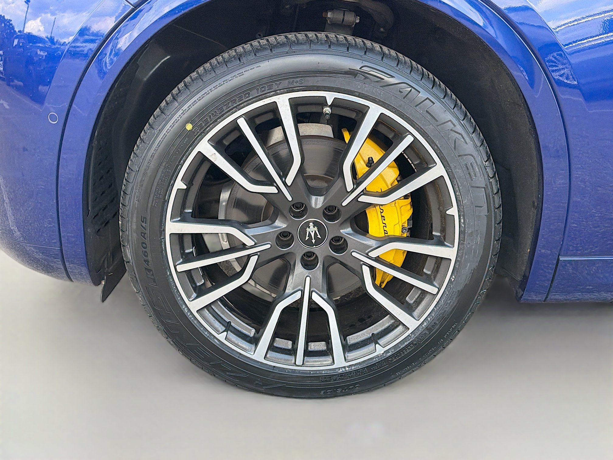 Used 2023 Maserati Grecale Modena AWD/4WD image 42