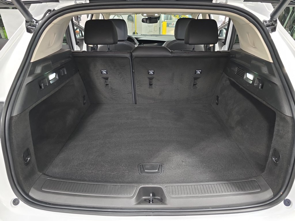 Used 2023 Buick Envision Preferred AWD/4WD image 12