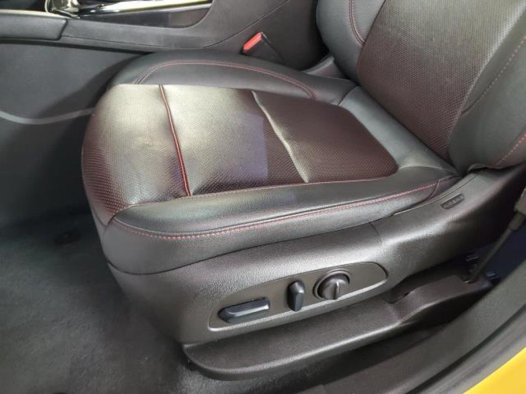 Used 2022 Chevrolet Blazer RS FWD image 15