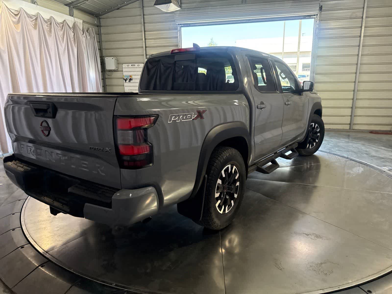 Used 2023 Nissan Frontier Pro-X w/ Pro Convenience Package RWD image 5