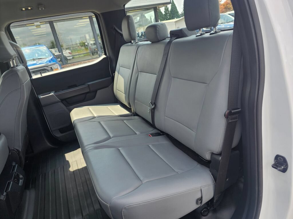 Used 2022 Ford F150 XL w/ Equipment Group 101A High AWD/4WD image 17