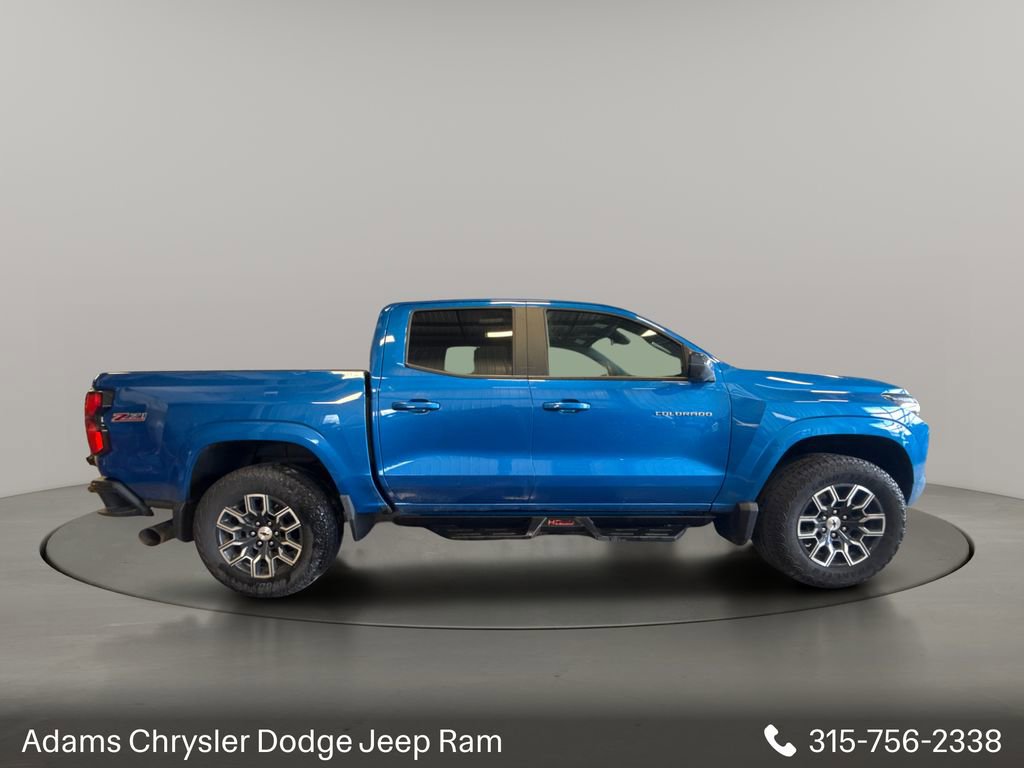 Used 2024 Chevrolet Colorado Z71 w/ Z71 Convenience Package 2 AWD/4WD image 5