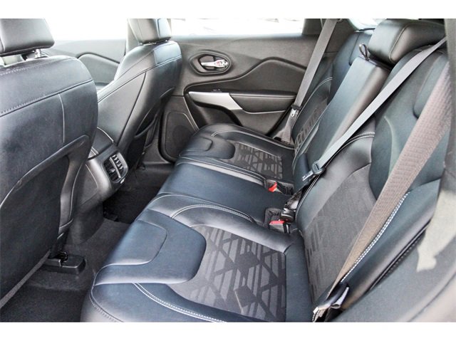 Used 2022 Jeep Cherokee Latitude image 12