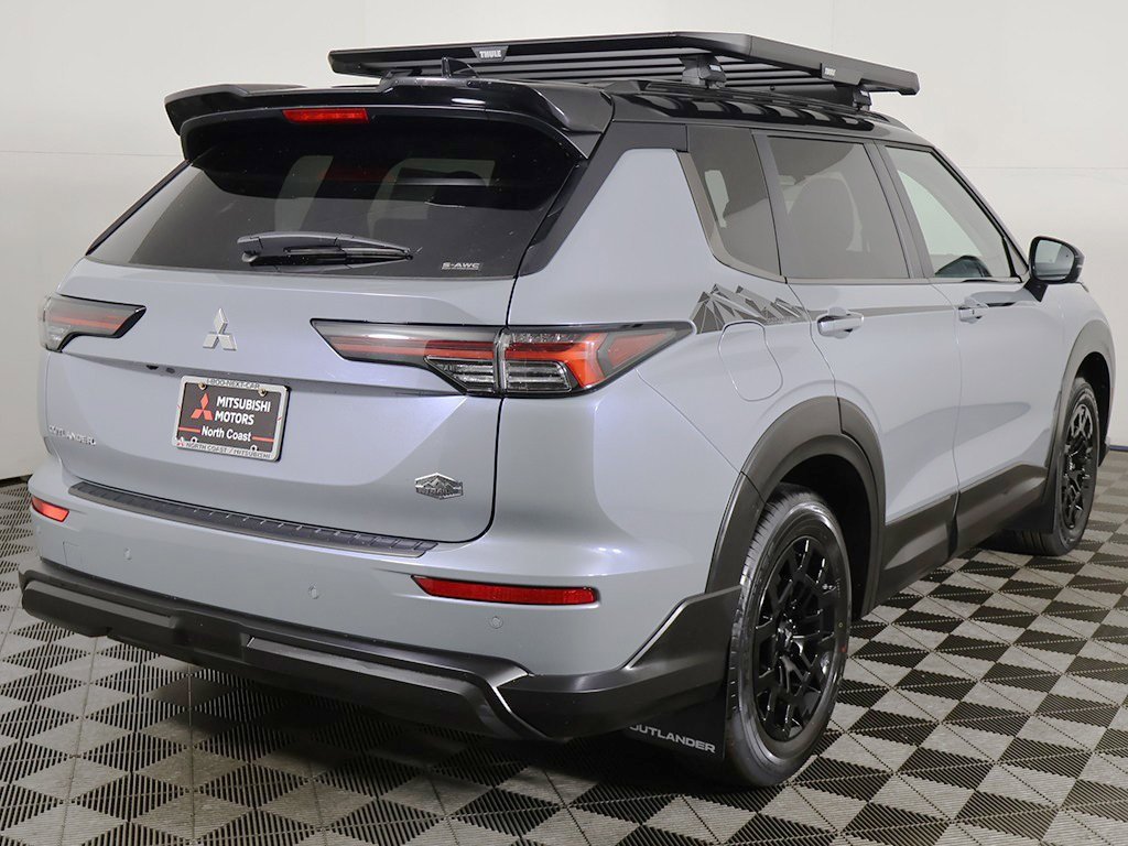 New 2025 Mitsubishi Outlander Trail Edition image 13