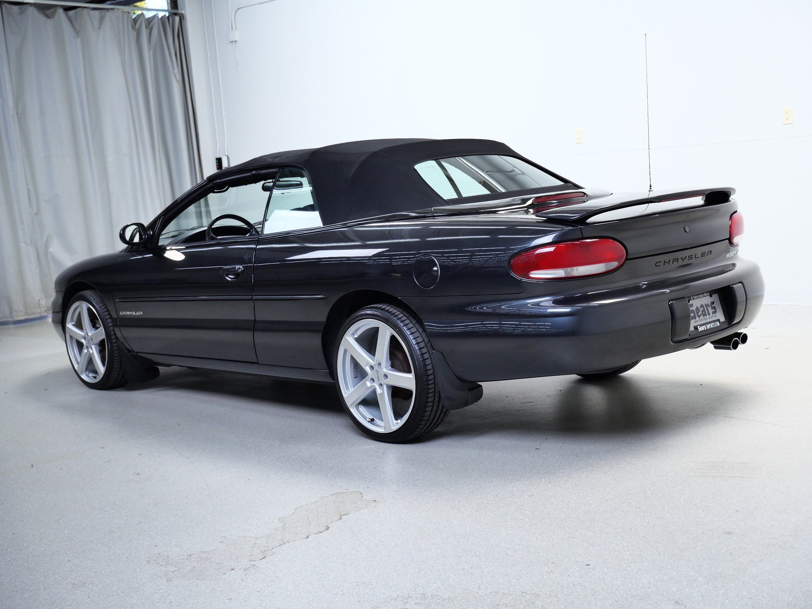 Used 1998 Chrysler Sebring JXI FWD image 9
