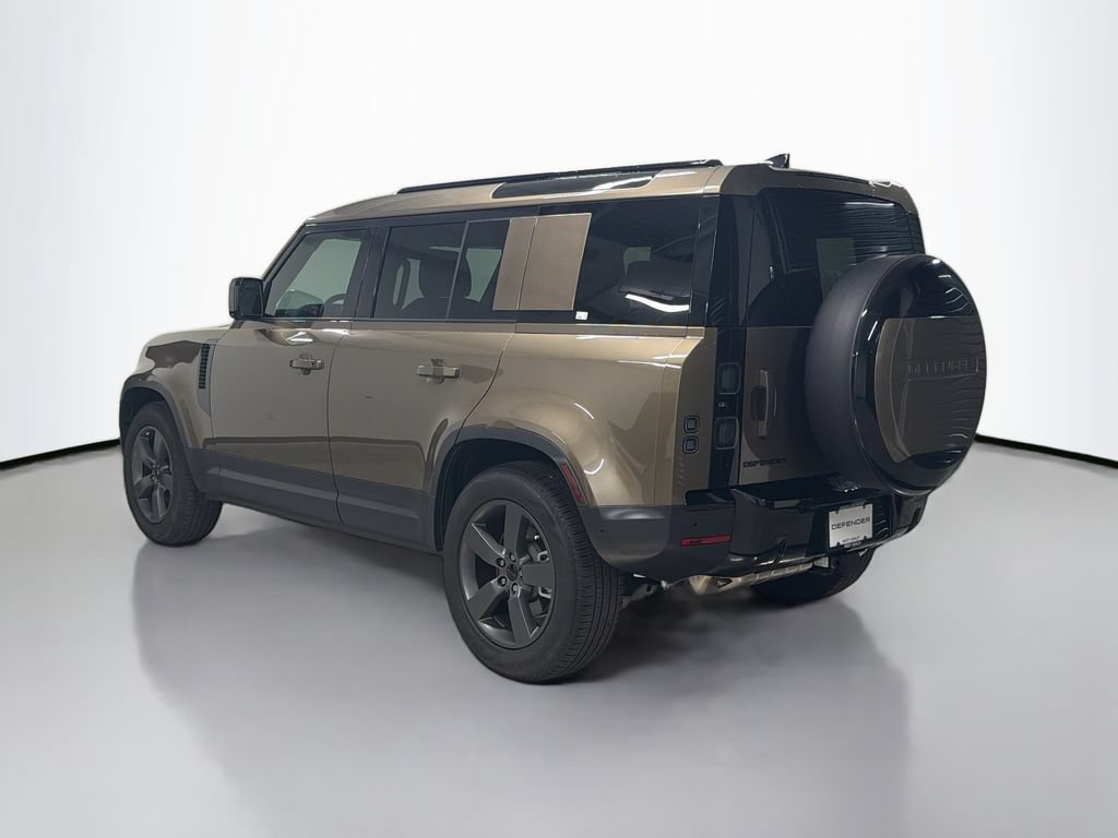Used 2026 Land Rover Defender 110 S AWD/4WD image 3