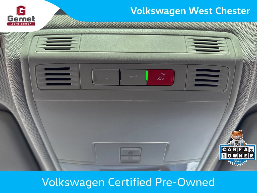 Certified 2025 Volkswagen Taos SEL AWD/4WD image 23