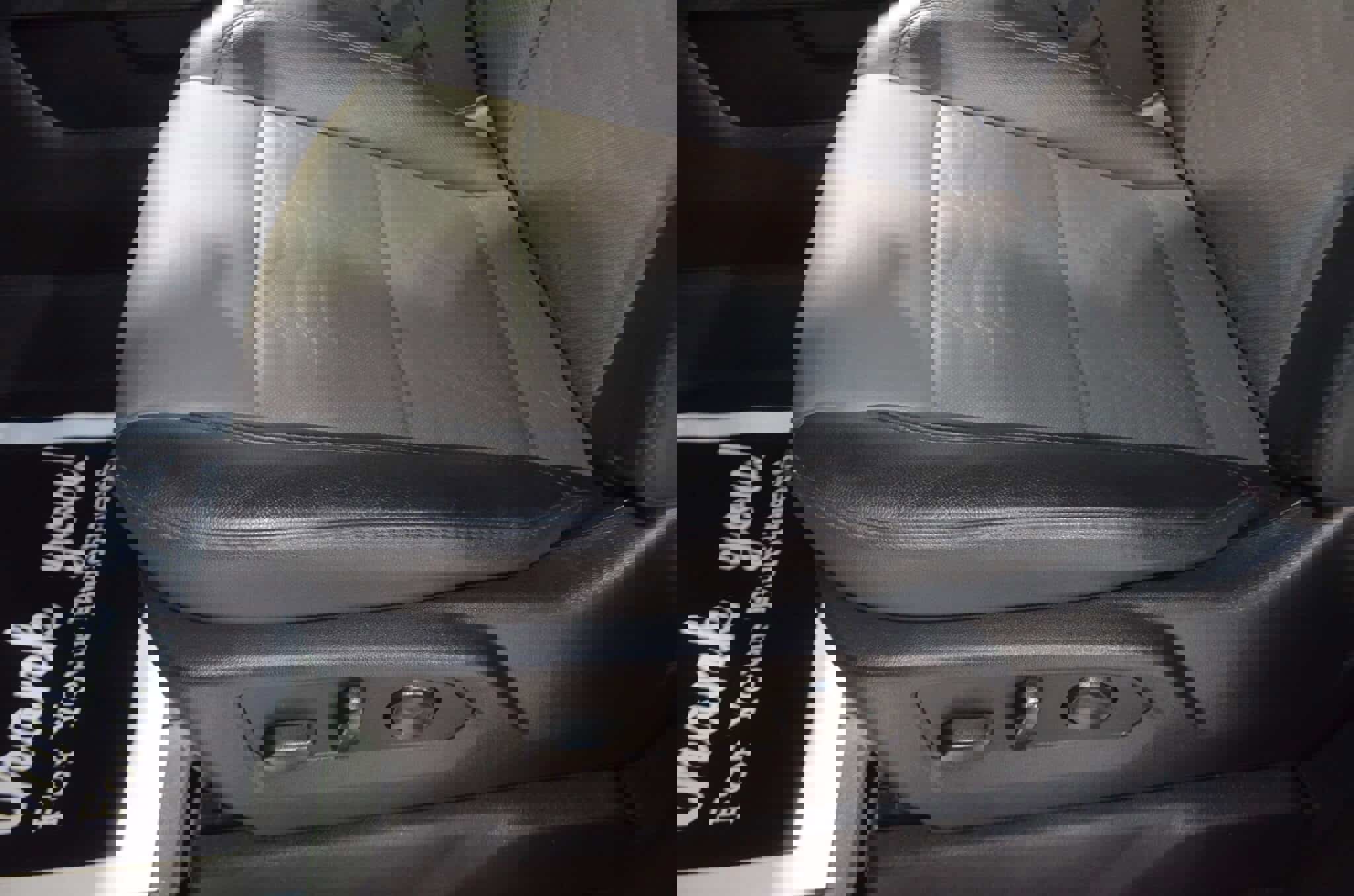 Used 2023 Chevrolet Silverado 1500 ZR2 w/ Technology Package image 19