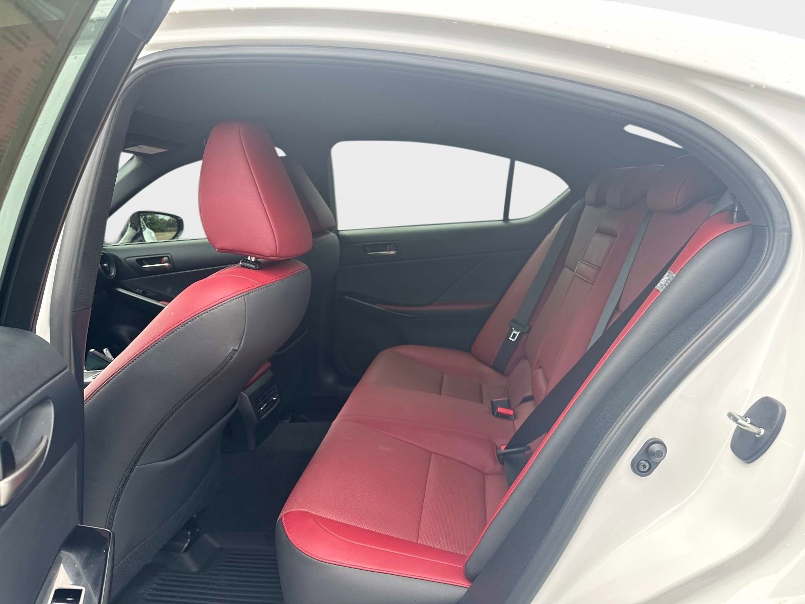 Used 2024 Lexus IS 350 F Sport RWD image 14