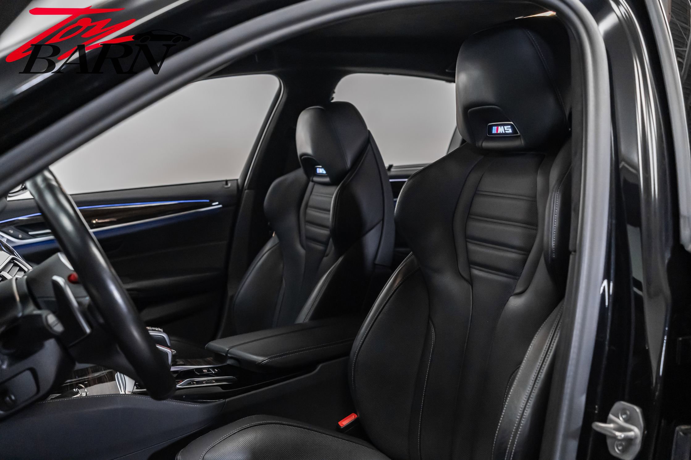 Used 2022 BMW M5 w/ Executive Package image 25